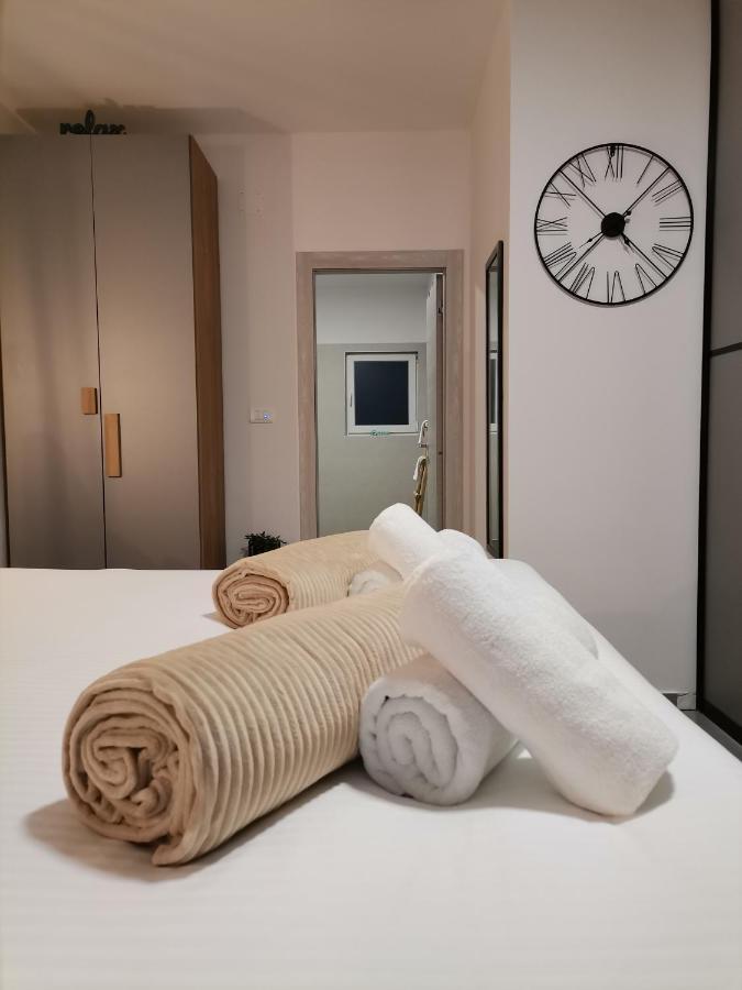 Cave With Free Parking Apartment Pula Exterior photo