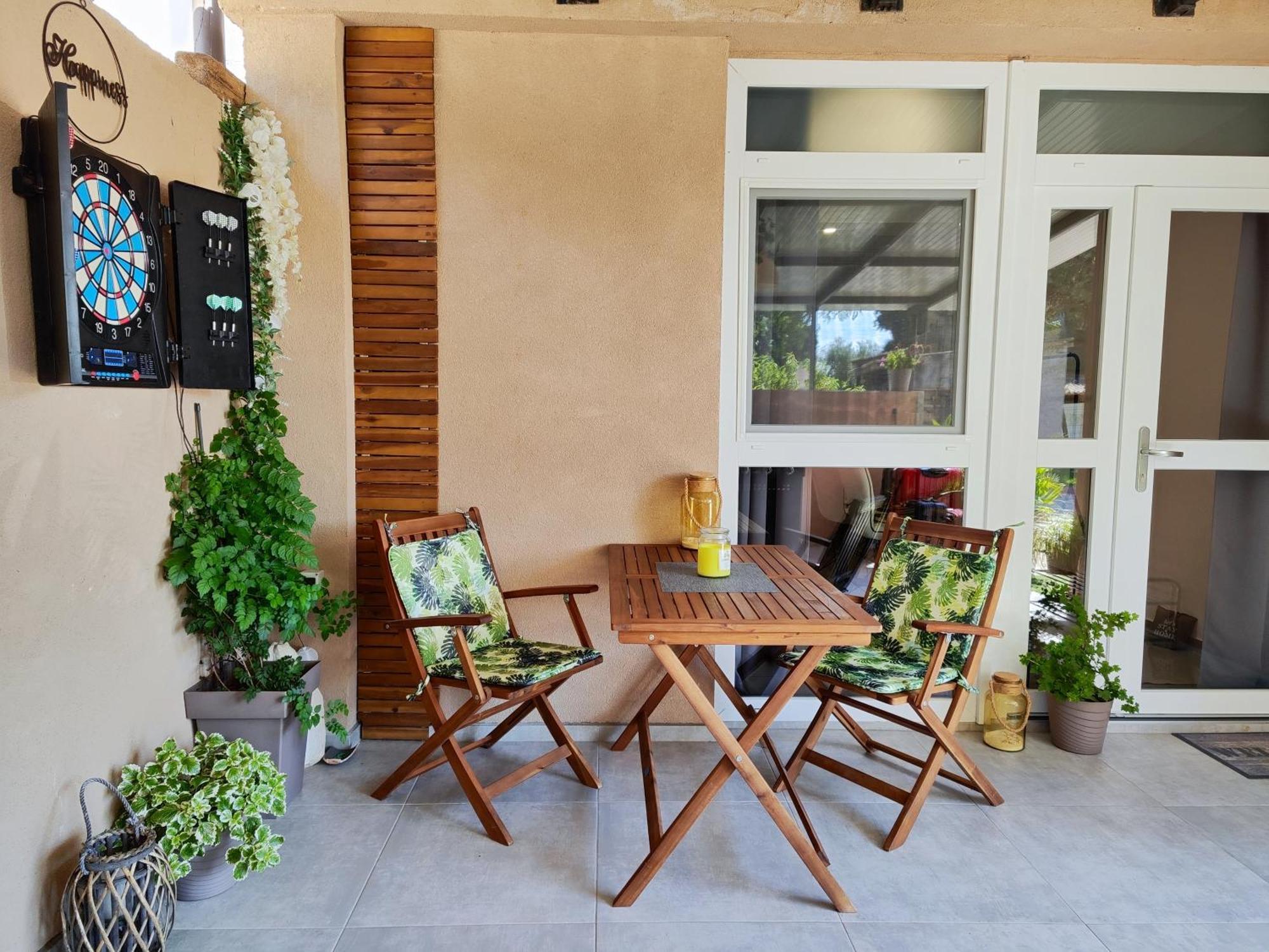 Cave With Free Parking Apartment Pula Exterior photo